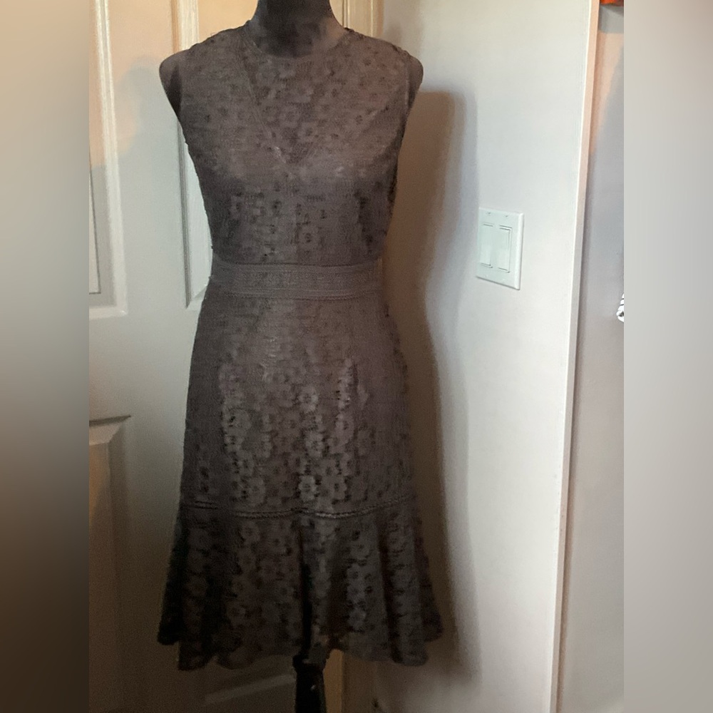 Nanette LePore size 4 black full lined lace dress - Picture 2 of 3